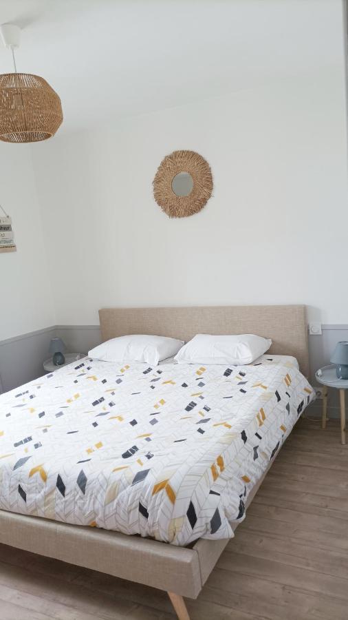 Loudeac : Appartement T2 Chaleureux Centre Ville מראה חיצוני תמונה